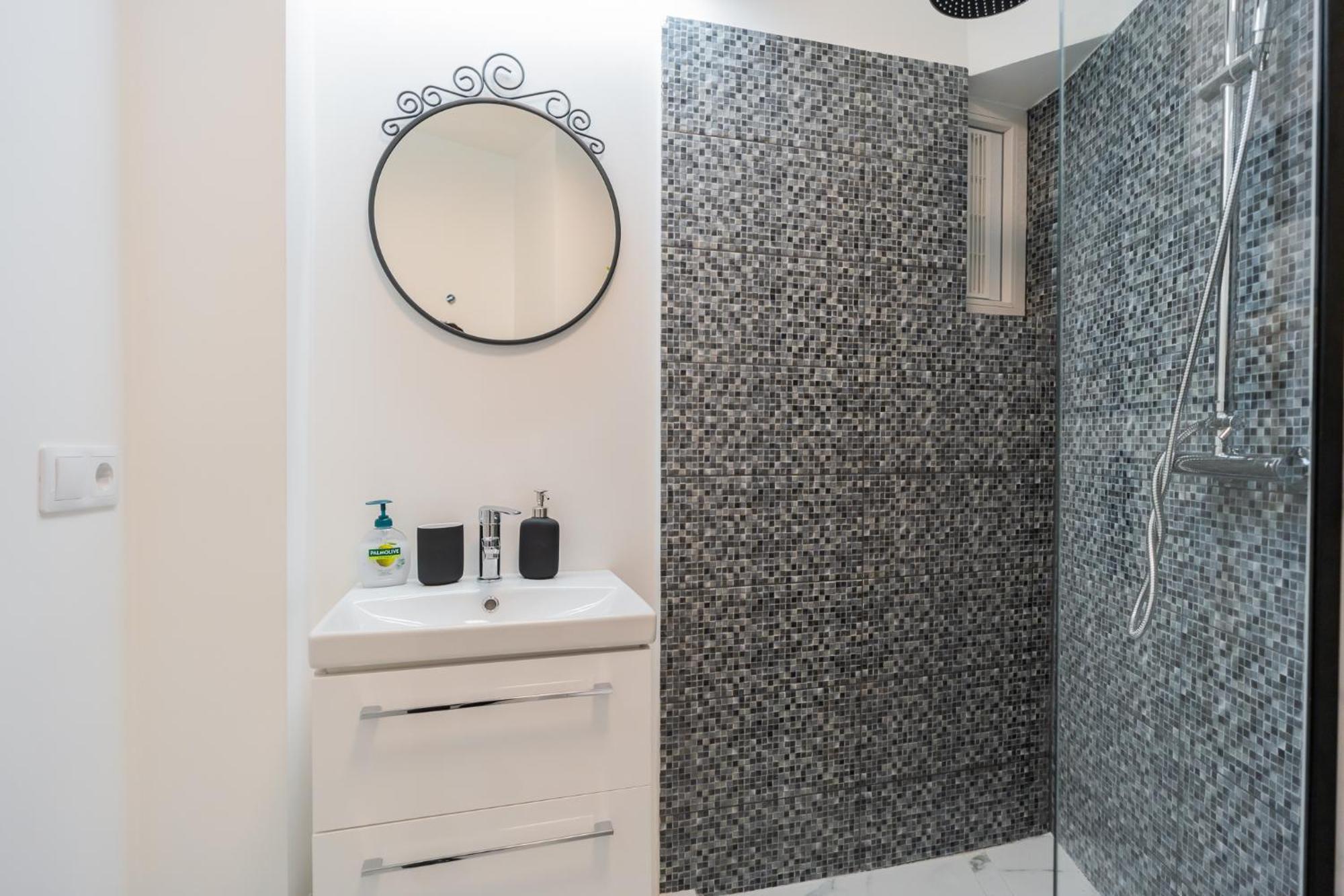 Urban Pearl - Old Town - Unique 4Br/3Ba Apartment Бухарест Екстер'єр фото