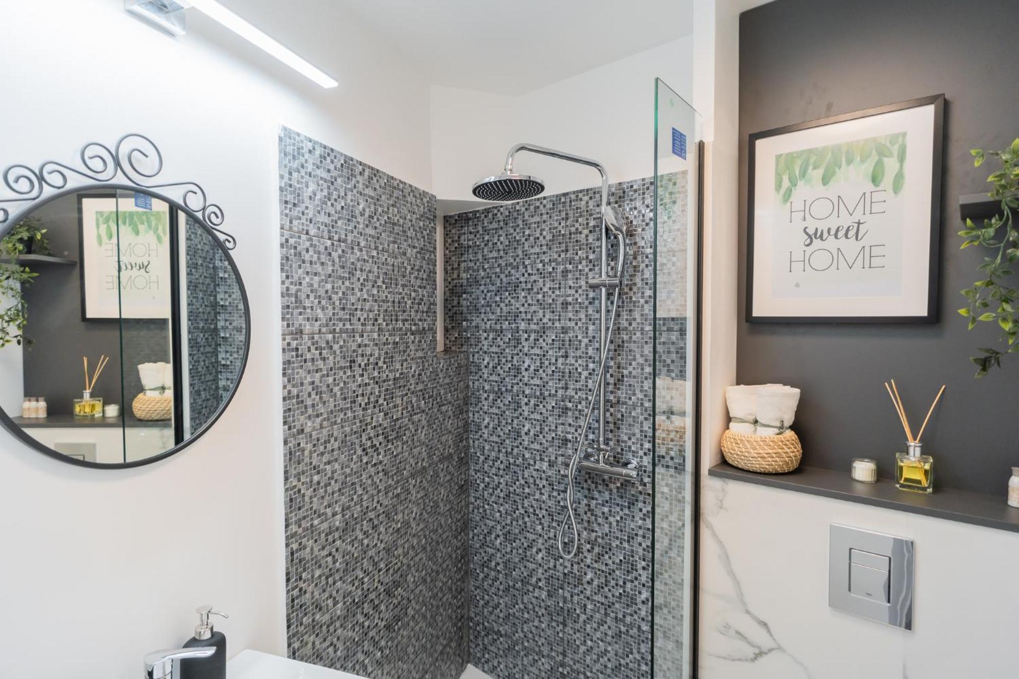 Urban Pearl - Old Town - Unique 4Br/3Ba Apartment Бухарест Екстер'єр фото